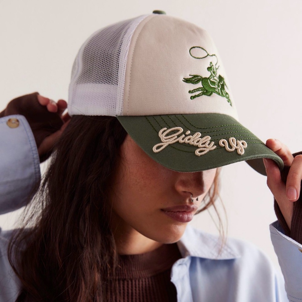Understated Leather Free People Giddy Up Trucker Hat Green Cream NWT $38 - Picture 2 of 9